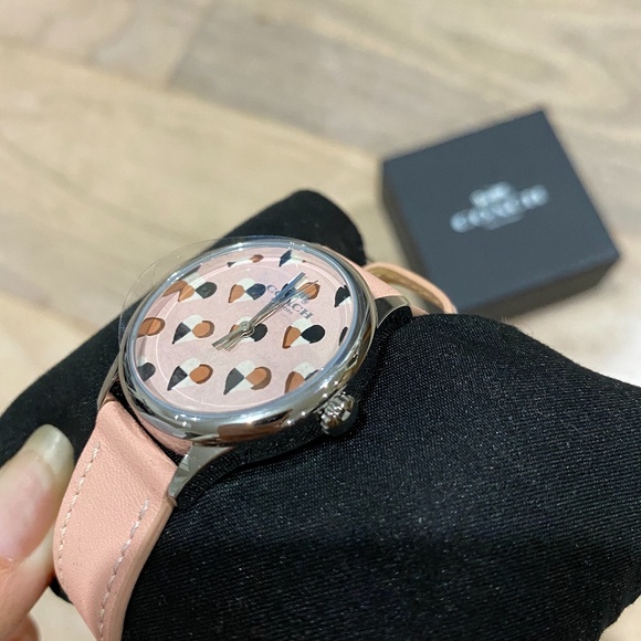 COACH RUBY WATCH W1546 - Picture 3 of 4